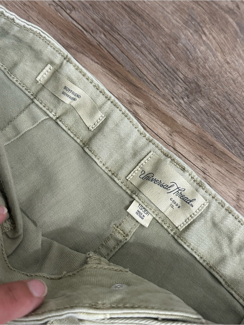 Universal Threads Pants - Picture 2 of 3